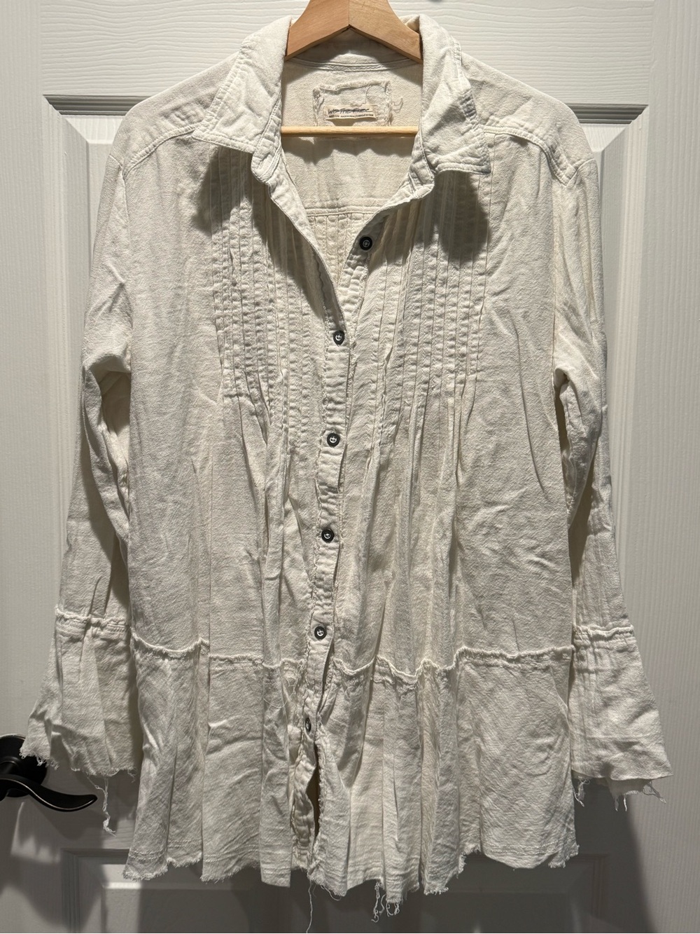 We The Free "Call On Me Oatmeal White Linen Top” - Picture 2 of 4